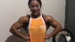 FBB Olivia Spreads Her Lats