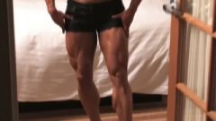 Extreme Defition Of Muscular Legs