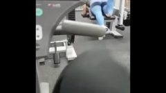 Chick In The Gym With Good Ass-Hole